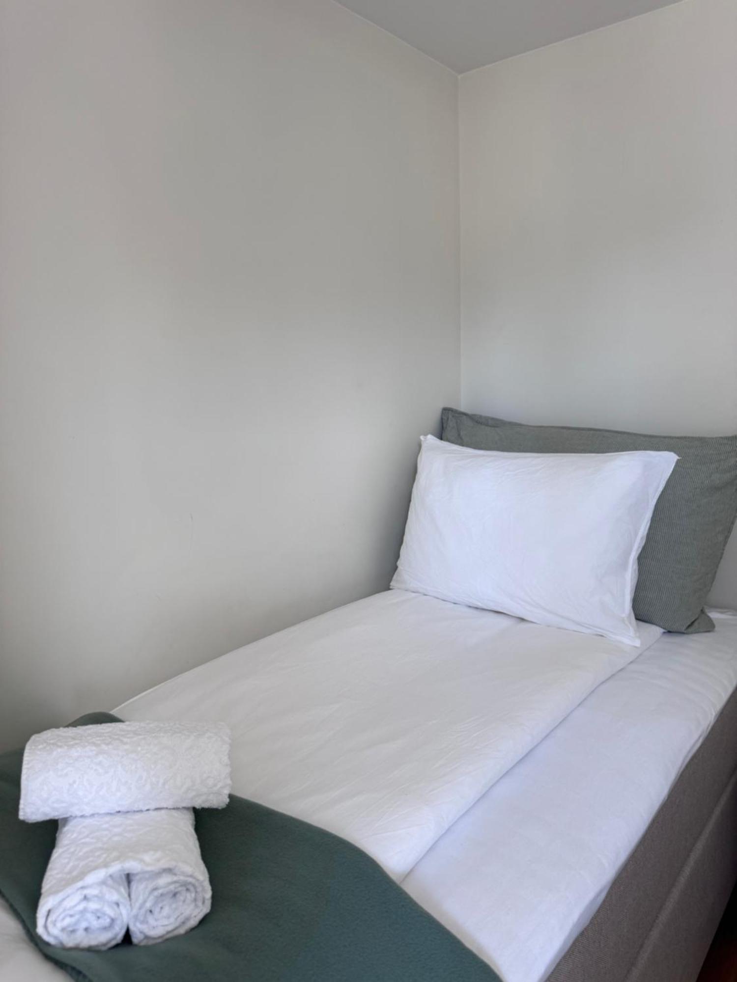 A Place To Stay Stavanger, Apartment 5 - Quality And Free Parking- Ngoại thất bức ảnh